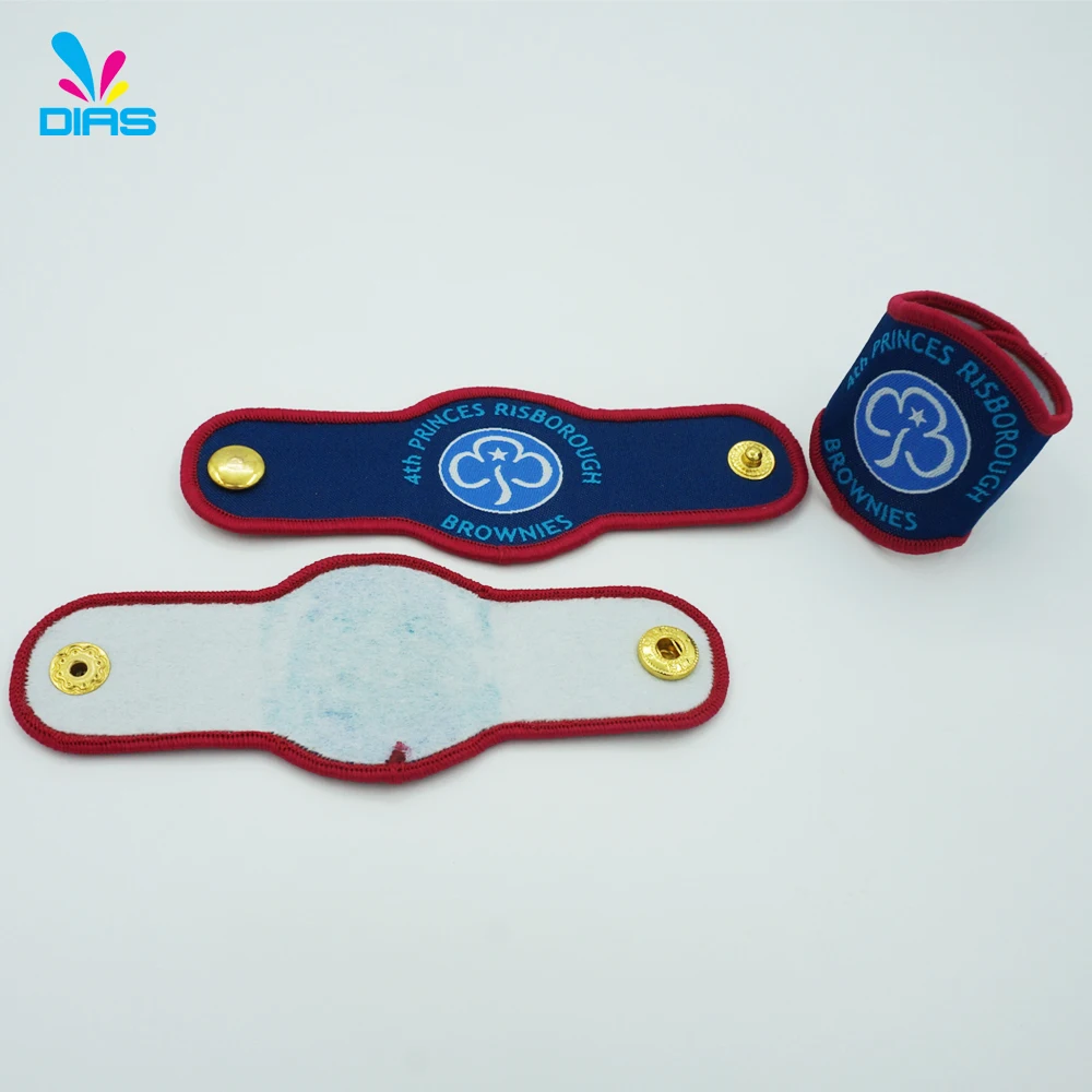 Wholesale cheap custom high quality machine woven woggle scout badge
