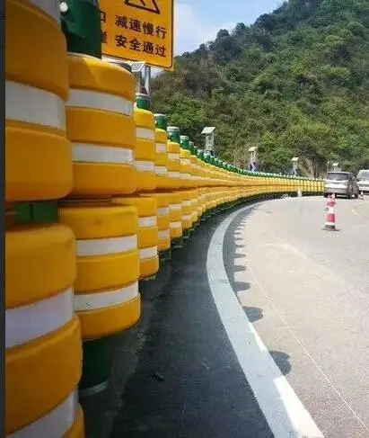 Roadway safety anti-corrosion highway traffic guardrail roller barrier