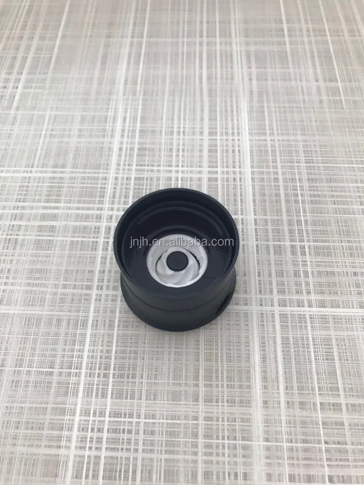 salt and pepper with ceramic grinder color lid