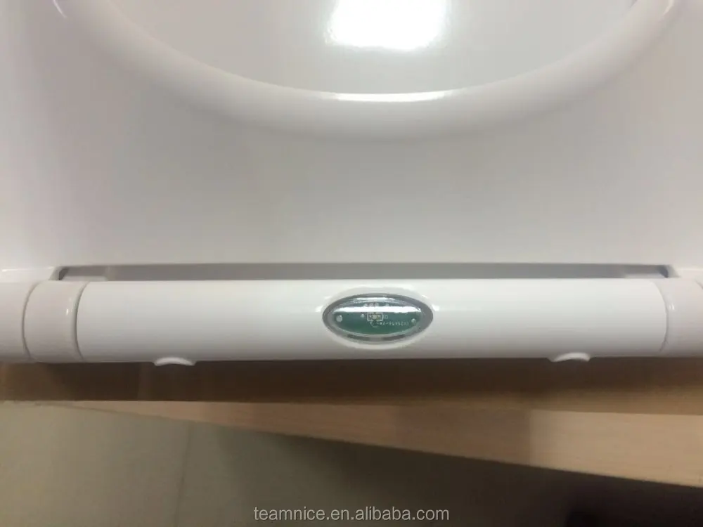 round shape soft close and urea material  non-noise  CE night light up LED   toilet seat