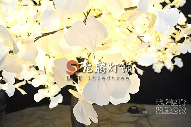 
Wholesale outdoor artificial landscape decoration lighting ginkgo LED christmas tree 