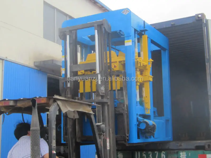 Widely used QTJ4-26 D block machine made in china  with wood pallets