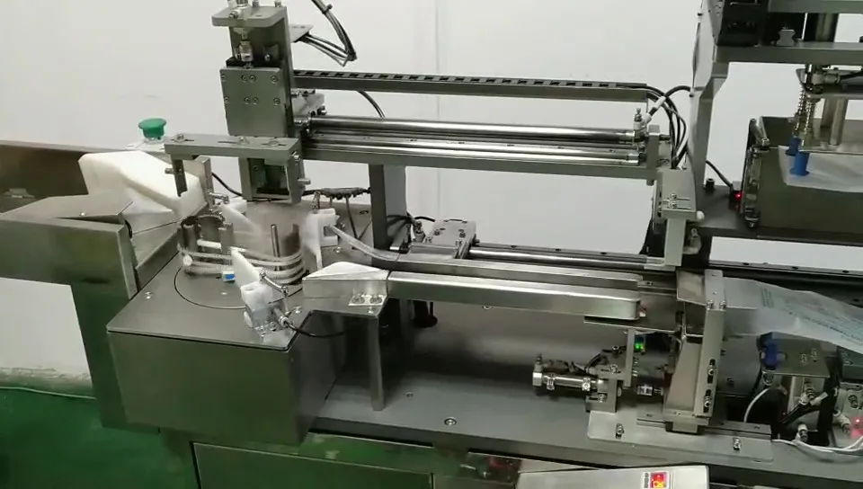 Disposable medical safety infusion set packing sealing wrapping machine