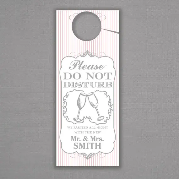 
Customized printing and shape paper table tent cards 