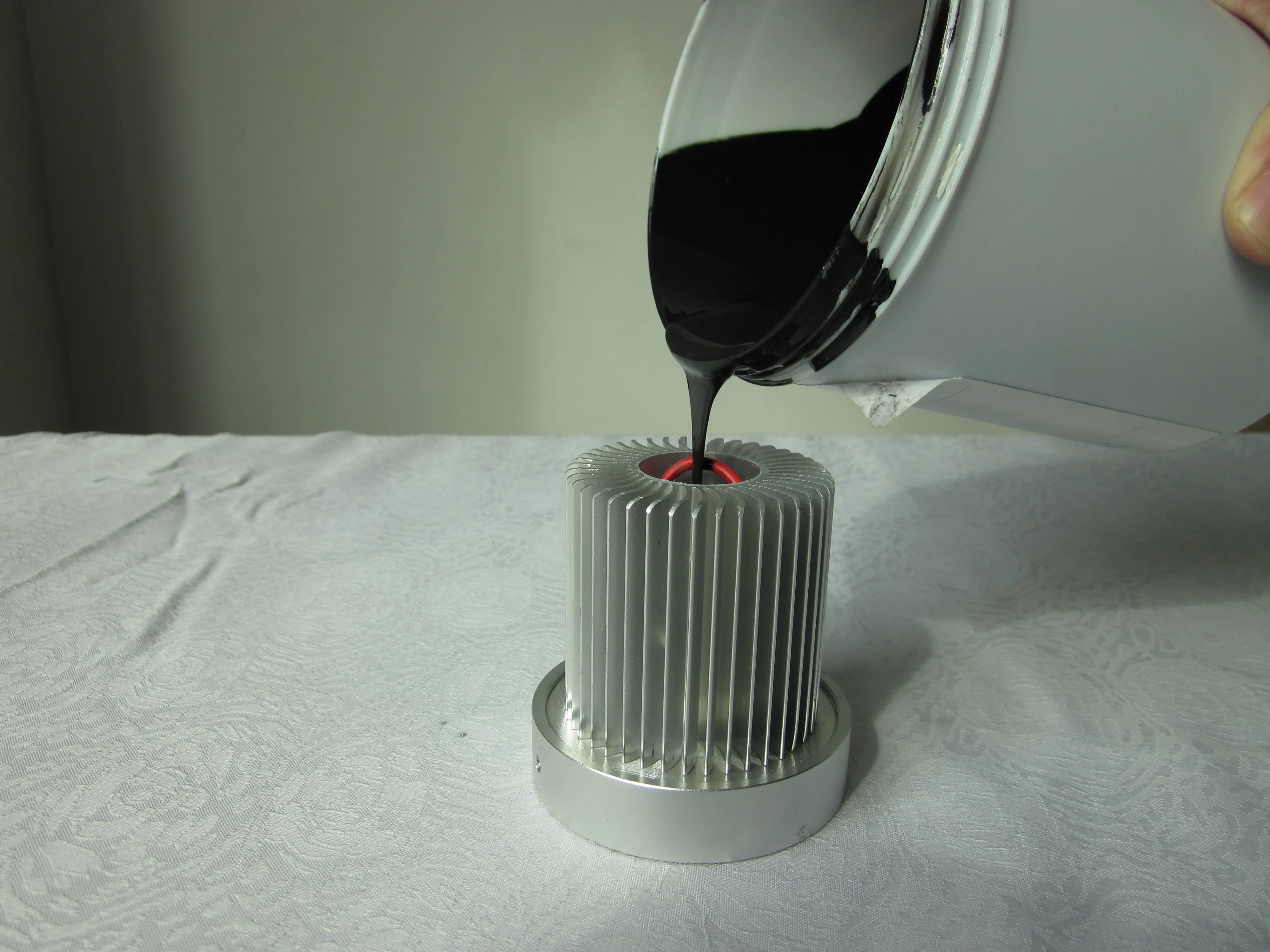 China wholesale price thermal cooling adhesive for pcb