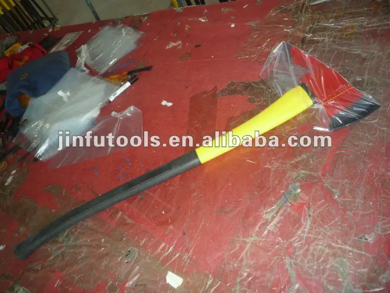 Топор fireman с ручкой из стекловолокна