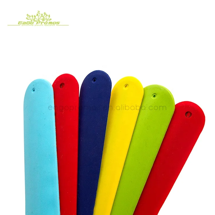 2022 2023  Latest Customs Design slap band  Silicone Bracelets with no minimum