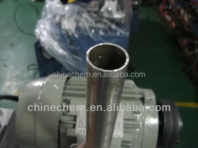 Single-head tube chamfering machine