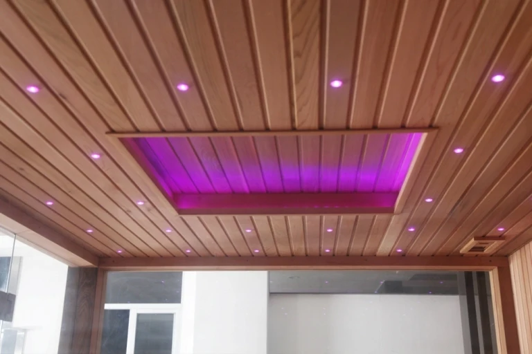 Luxury sauna room cedar wood sauna room with dry heating