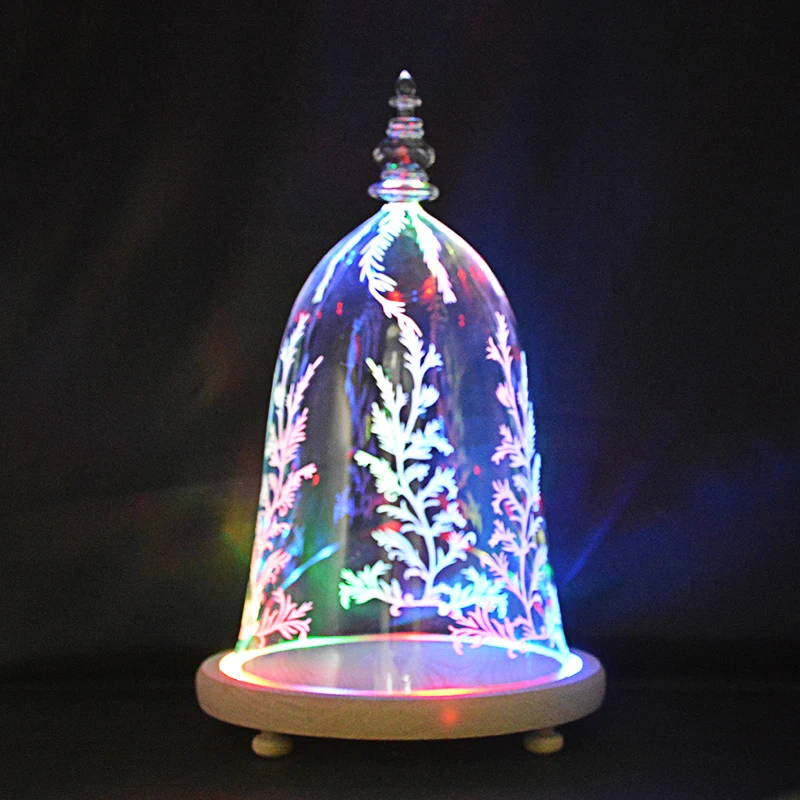 Стеклянный купол Красавица и чудовище с внутренним светом с деревянной основой