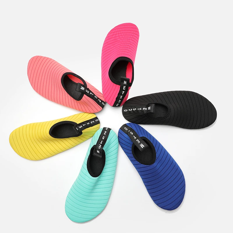 Wholesale Quick Drying Aqua Wet Water Socks Swim Shoes Pool Beach Yoga Exercise Shoes