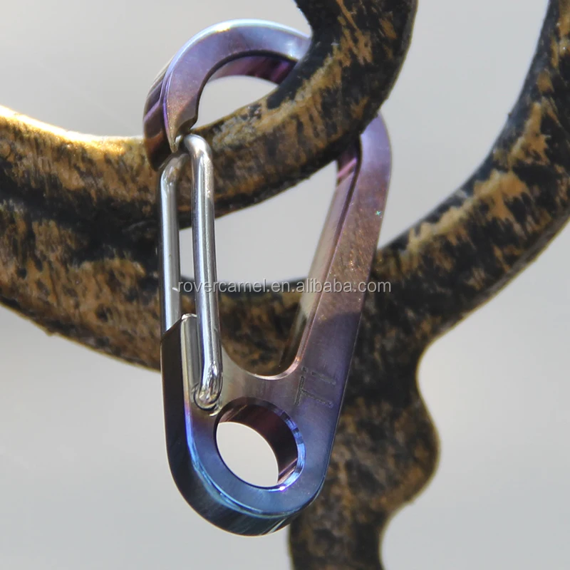 New Arrival promotional Colorful Outdoor Climbing Carabiner Lock EDC Tool Outdoor Camping Titanium Alloy Carabiner