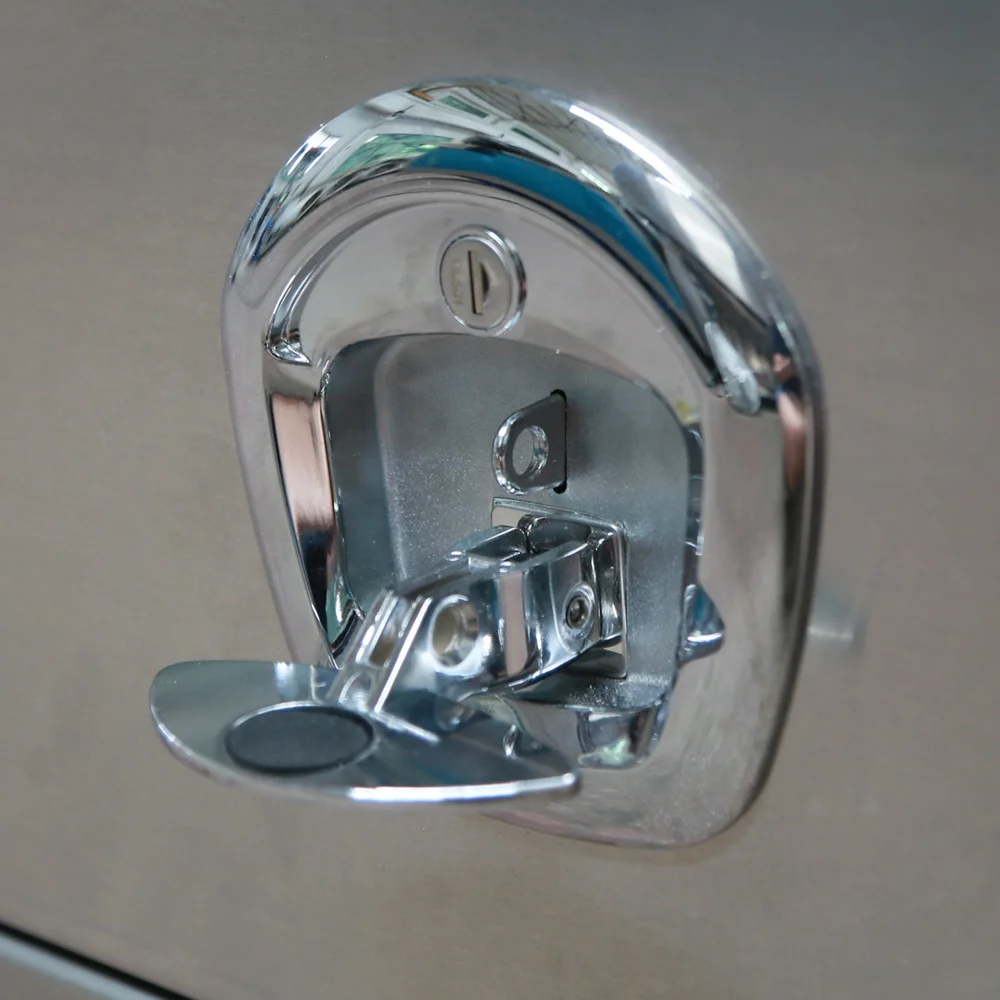 waterproof marine grade aluminum flat alloy plate ute canopy 1800*1780*860mm with whale tail handle lock and 3 door(lid)