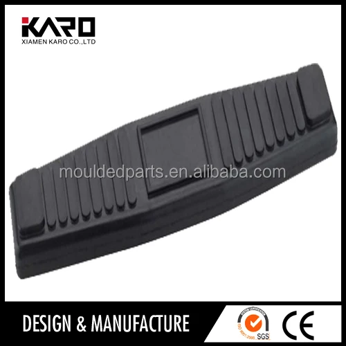 Пользовательские резиновые фасонные детали для авто противоскольжения ноги коврик