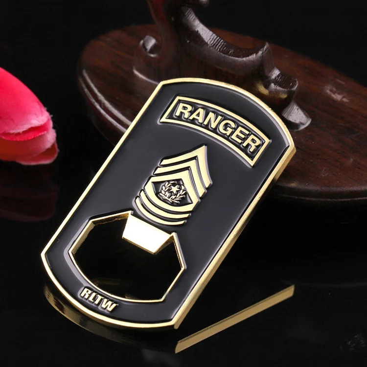 HSQ factory custom металлический цинковый сплав рекламный логотип мягкая эмаль 3D военная открывалка для бутылок