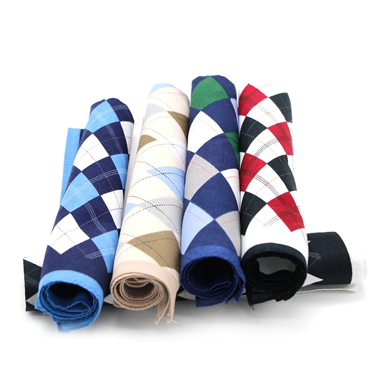 Таможня напечатала стандартного размера мужские хлопковые носовые