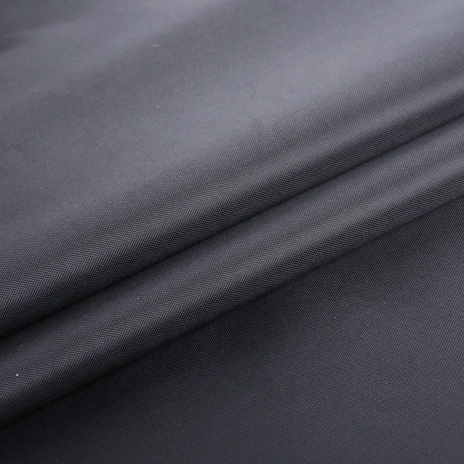 China Wholesale Customized Pu coated waterproof 100%polyester 115 gsm 125gsm 130gsm 150D 200D 300D oxford raincoat fabrics