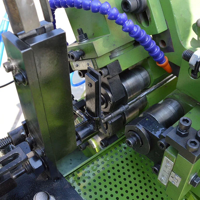 Full automatic tube knurlizing making machine sparking plug thread rolling machine in China