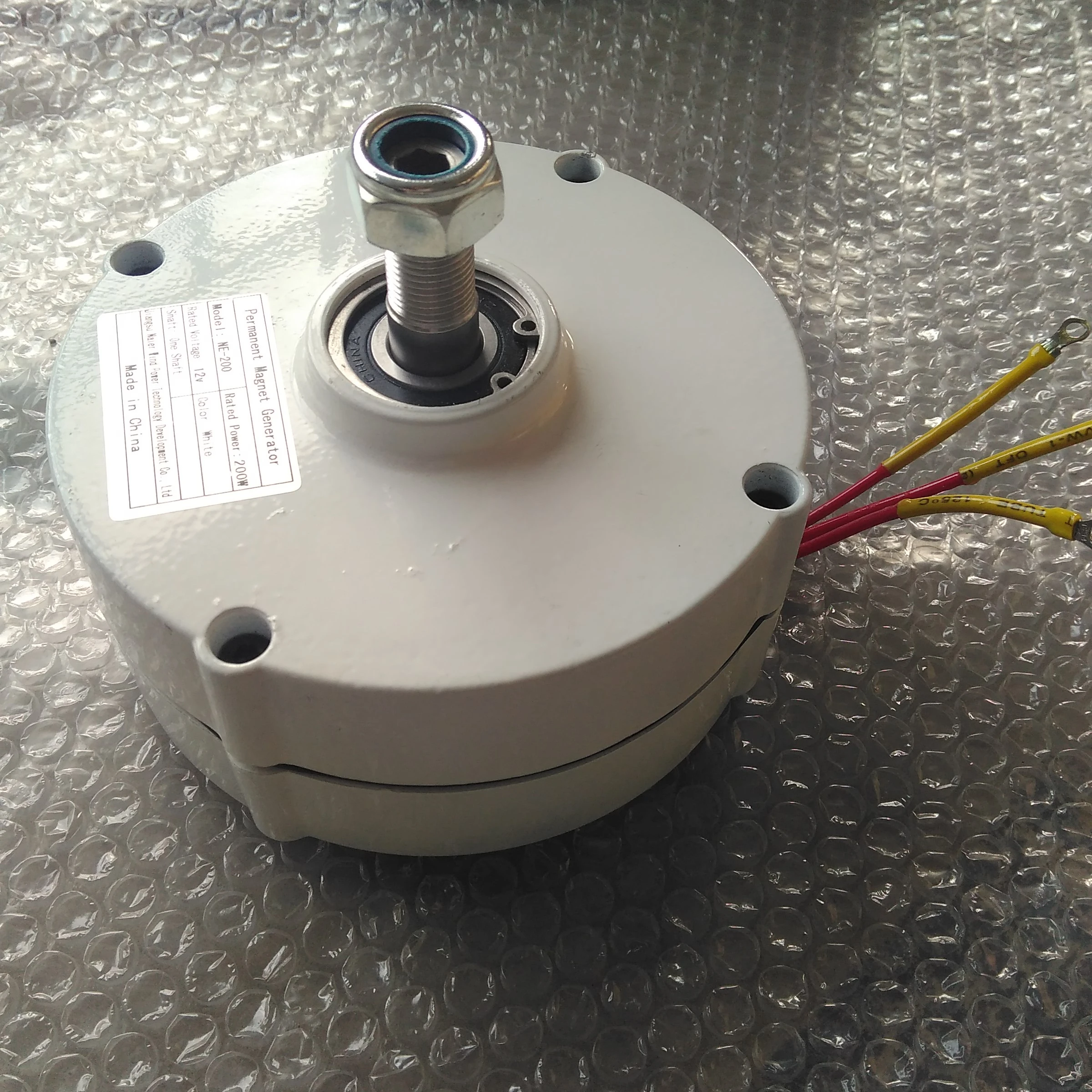 Free shipping! Three phase ac 200w 12v/24v permanent magnet generator for wind turbine