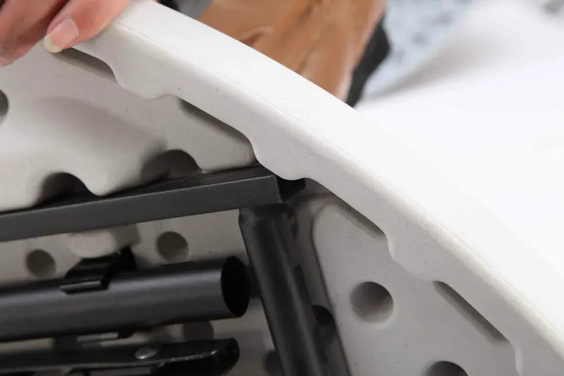 stackable 3feet plastic round table with umbrella hole bistro dinette beach table