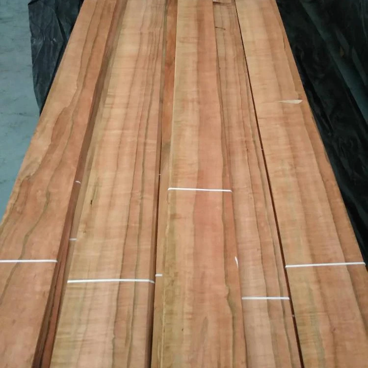 China Factory High Quality 0.5mm Natural  Red Gum Veneer Apple Wood Veneer