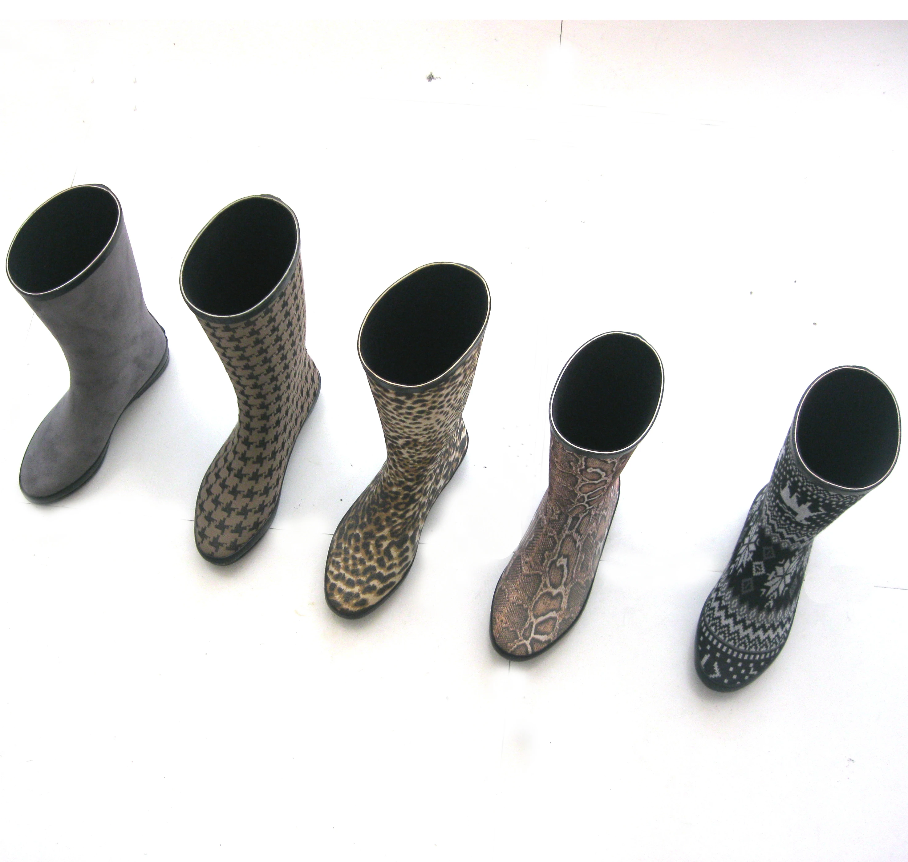 
Ladies high ankle boot 