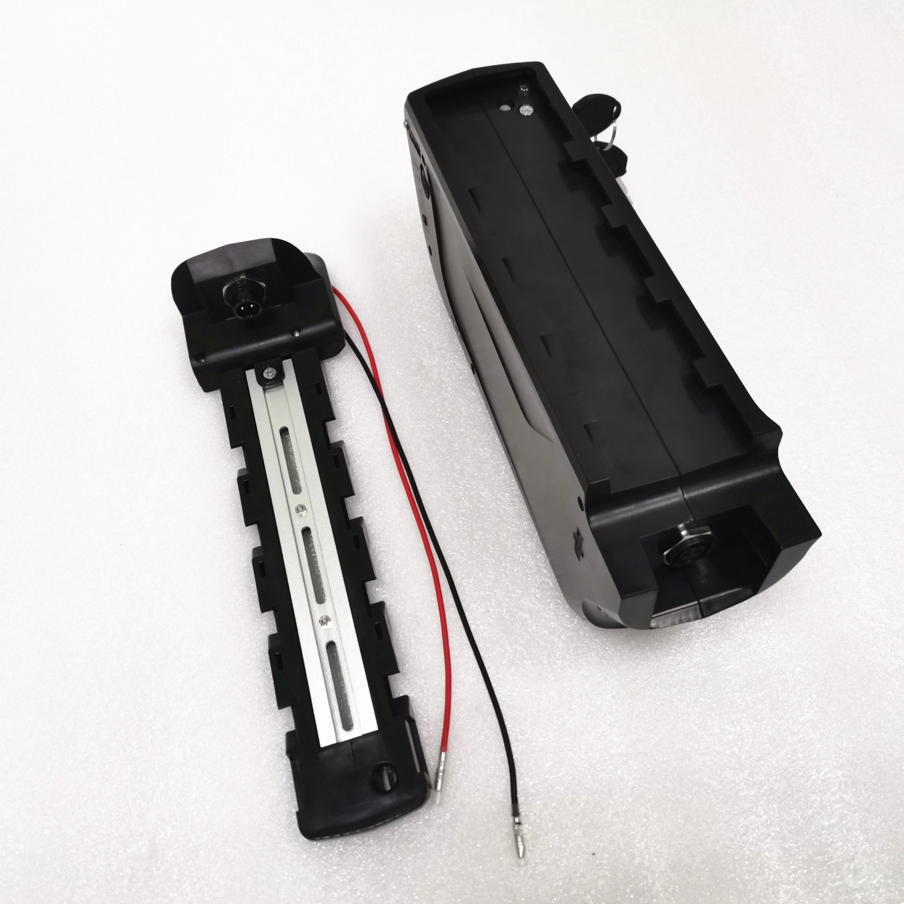 China Manufacturer Downtube dolphin Case Ebike Battery Packs 36v 13Ah for electric bicycle