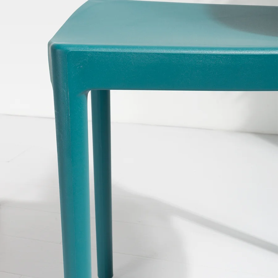 Современный внешний вид, оптовая продажа, полипропиленовый пластиковый дизайнерский обеденный стул без подлокотников