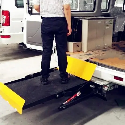 Outdoor Electric Hydraulic Wheelchair Lift for Van Car Wheelchair Vertical Lifting Table for Disabled Elderly Handicapped