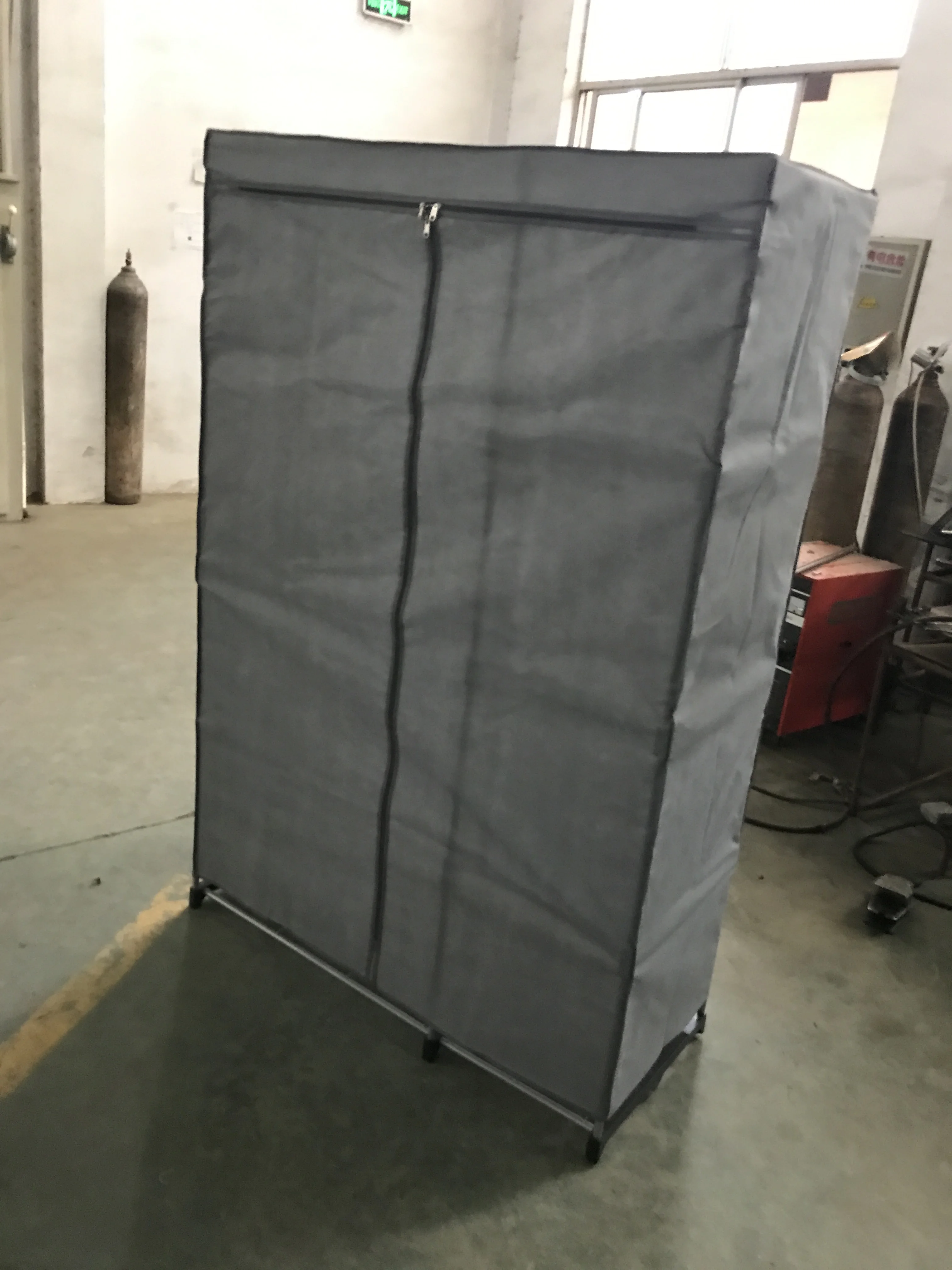 fashionable cloth cabinet,folding 600D plastic wardrobe cabinet with double zipper