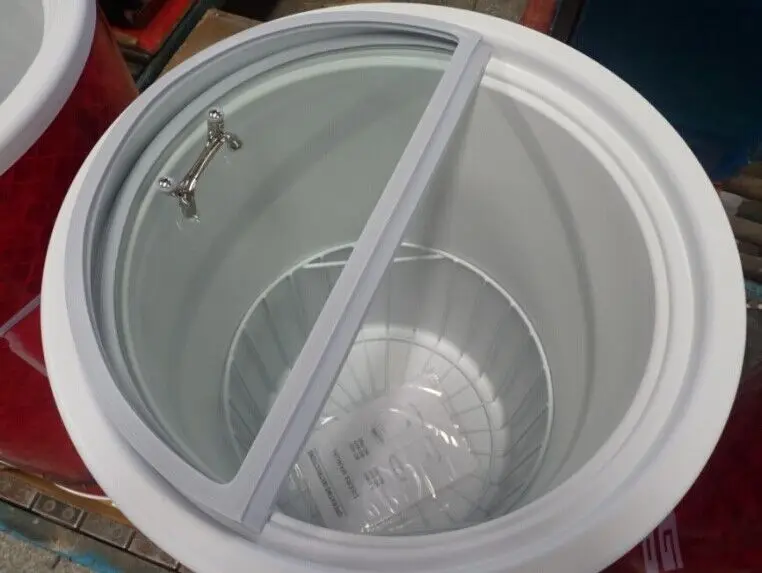 Round advertisement party barrel beverage cooler refrigerator with glass lid