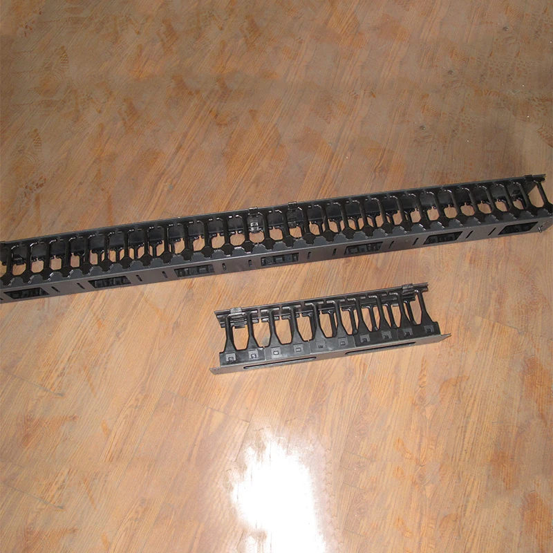 Дополнительное Кабельное управление, бесплатное кольцо управления кабелями может быть установлено свободно