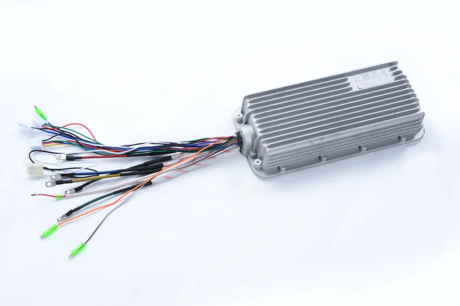 
60v 2000w dc brushless motor two speed rear alxe controller for 2000kg cargo three wheel 