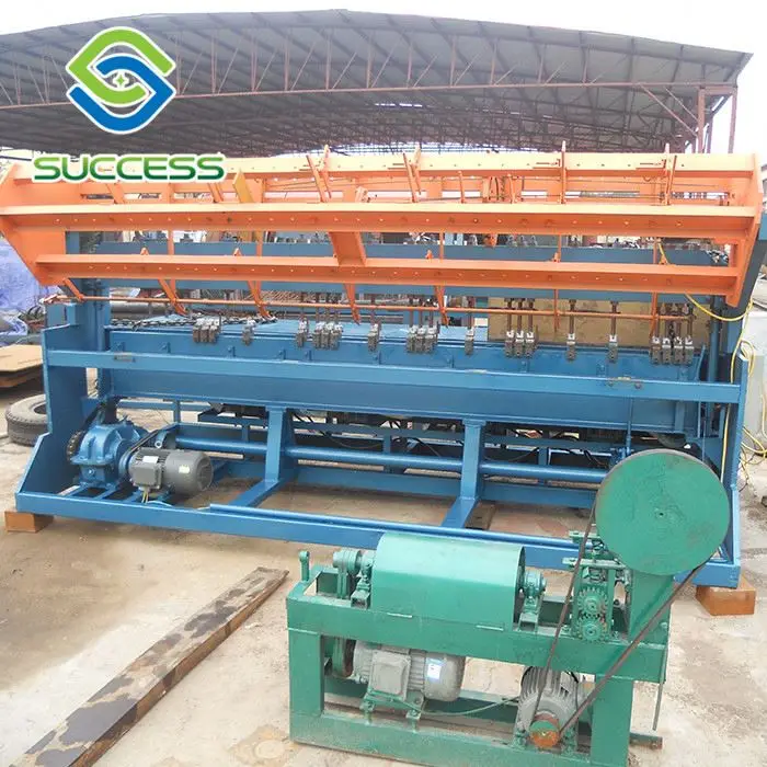 
Double Wire Grassland Fence Mesh Welding Machine 