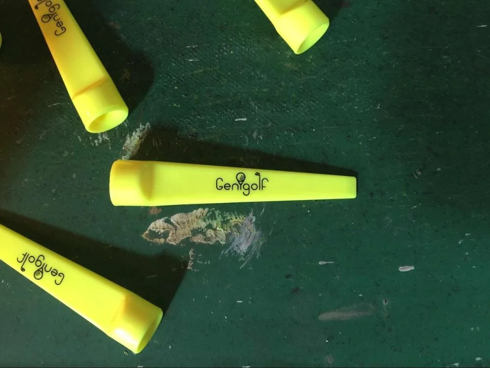 
Plastic Wedge Golf Tees 