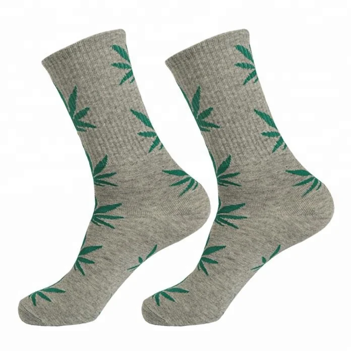 Boys Wearing Crew Cheap Hemp Weed Leaf  Socks for Man