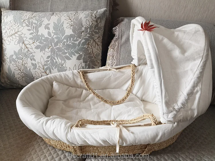 Wholesale Handmade Maize Corn Husk Portable Carry Baby Moses Basket