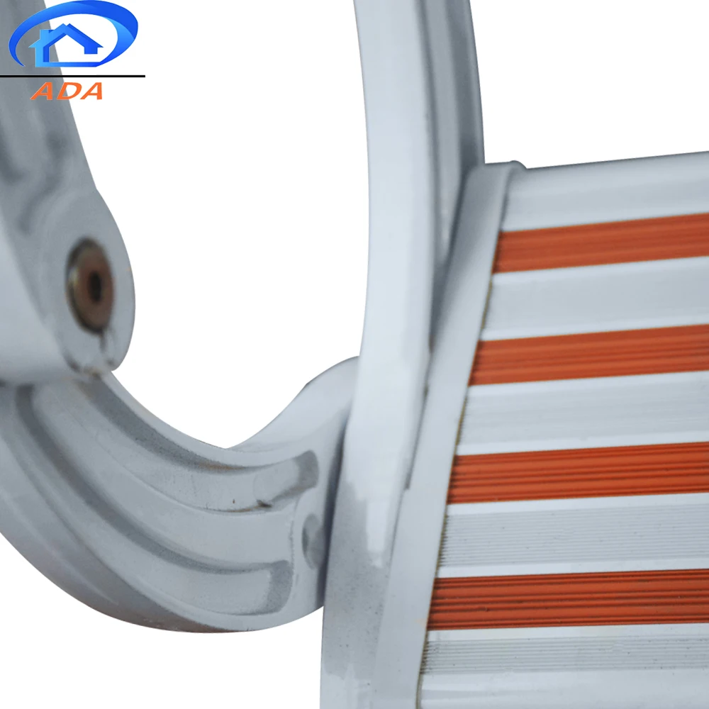 Family Use Lightest Folding Telescopic Ladder