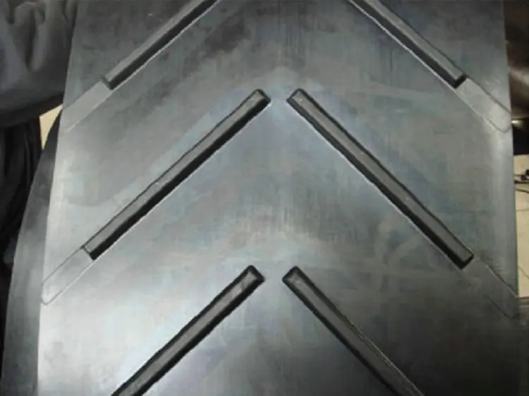 Высокая прочность и относительное удлинение резиновой конвейерной ленты популярные продукты в малайзии