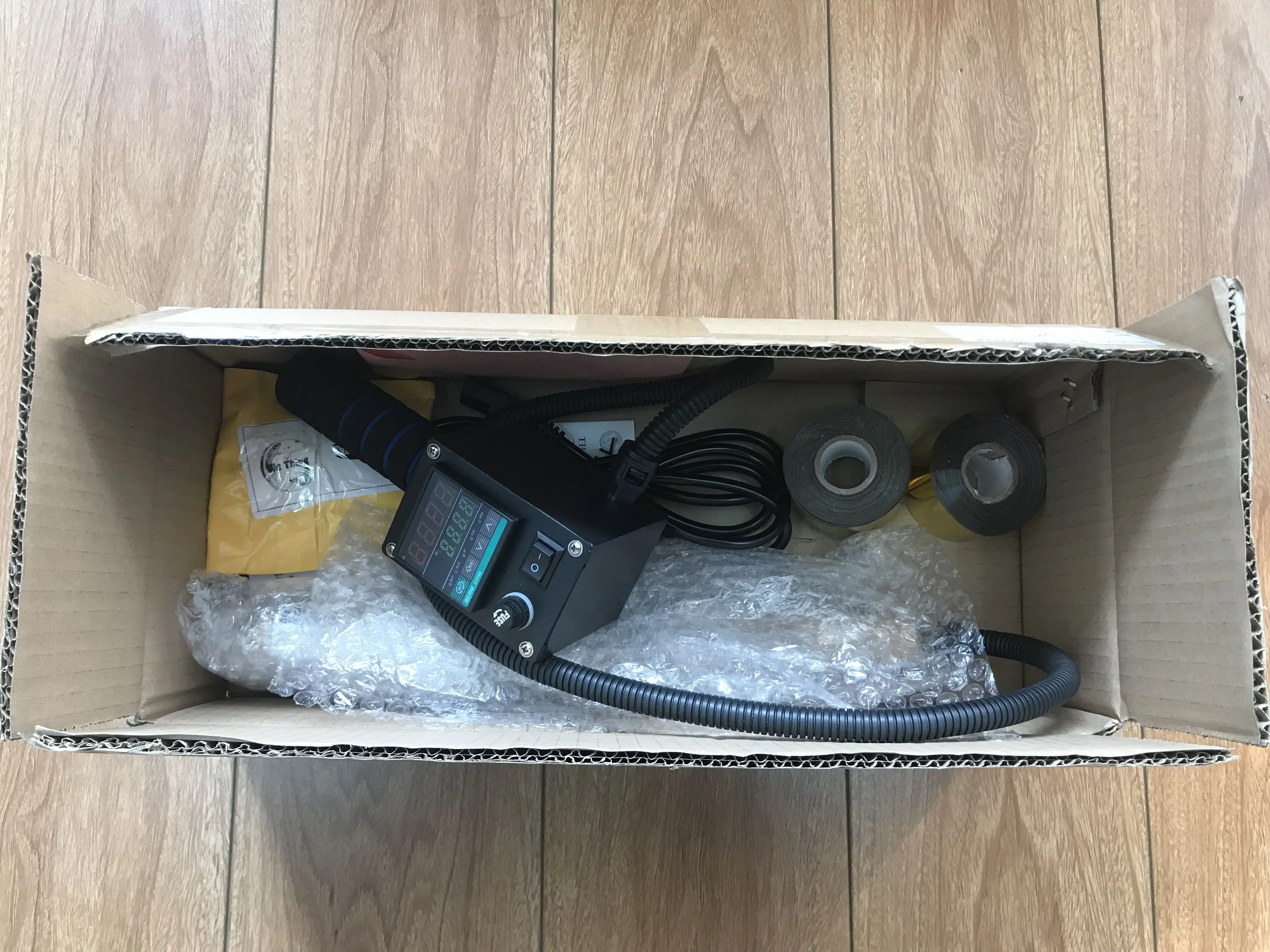 Low price handheld hot stamp machine for leather wood plastic