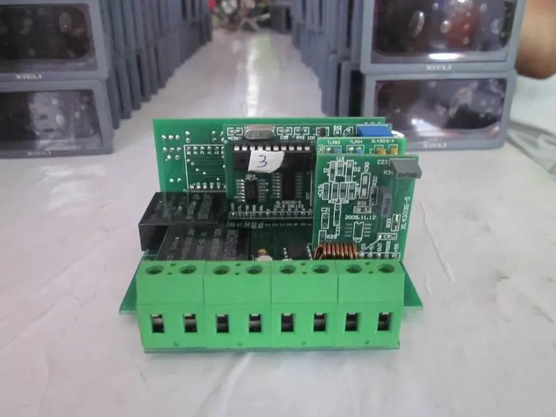 4 1/2 Цифровой вольтметр с выходом RS232