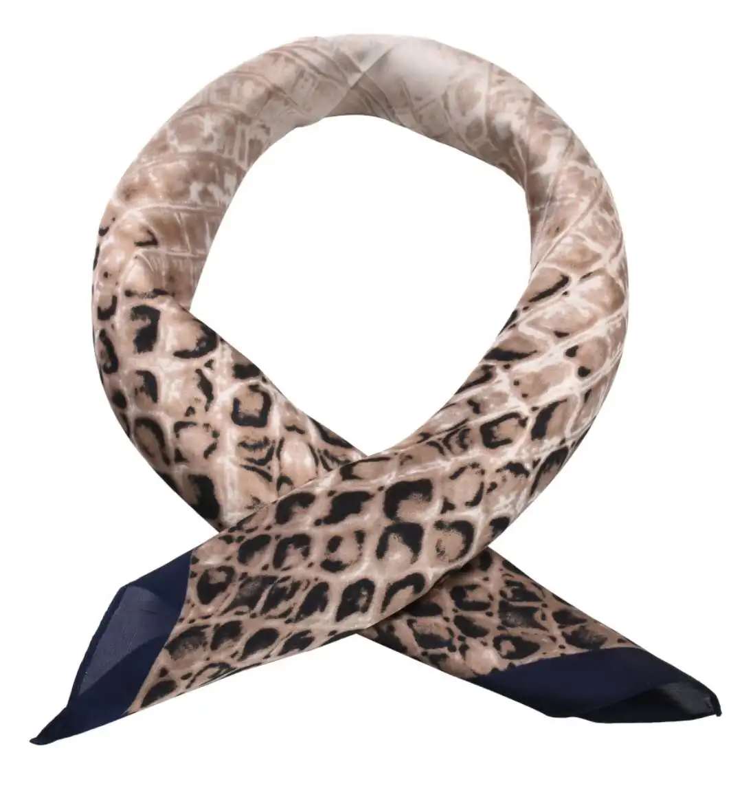 Оптовая продажа 2021 Новые короткие шейный платок 70 см роскошные Леопардовый шейный платок