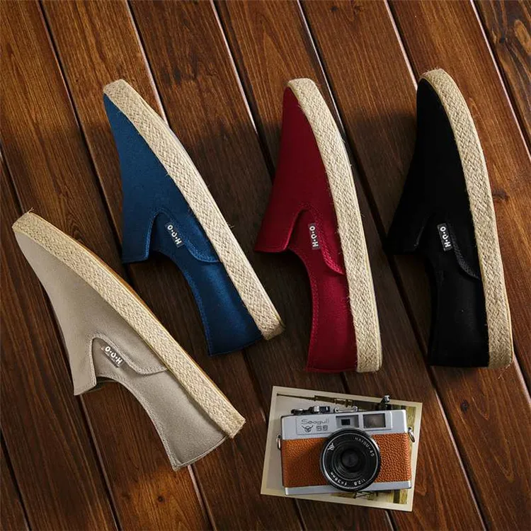 2020 Canvas shoes hot sale men OEM vulcanized shoes casual flat shoes
