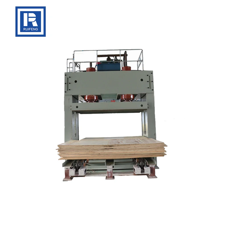 Фанерная машина холодного прессования по заводской цене, Производитель 11 кВт + 7,5 кВт 11 кВт + 7,5 кВт 320*800 мм 1370 мм * 2700 мм ISO9001 RUIFENG 25 МПа