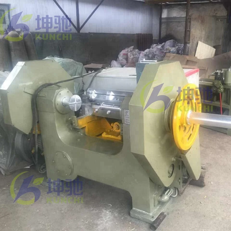 Top quality newest designed ice cream stick carved cutting machine / ice cream spoon making machines with factory price!