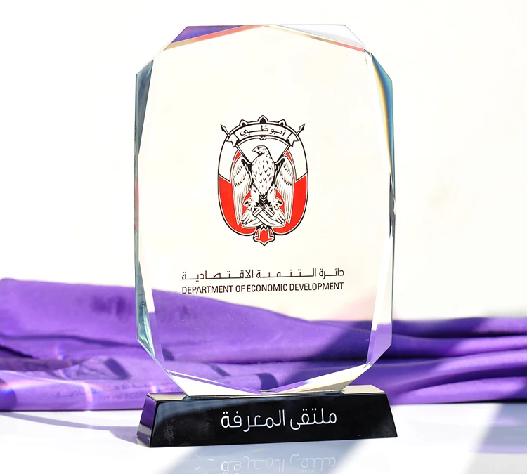 Wholesale new design crystal trophy award