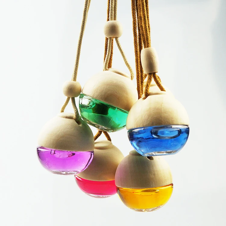 Hot Sale Ball Shaped Empty Hanging Car Air Freshener Vent Glass Car Perfume Bottle with Wooden Cap