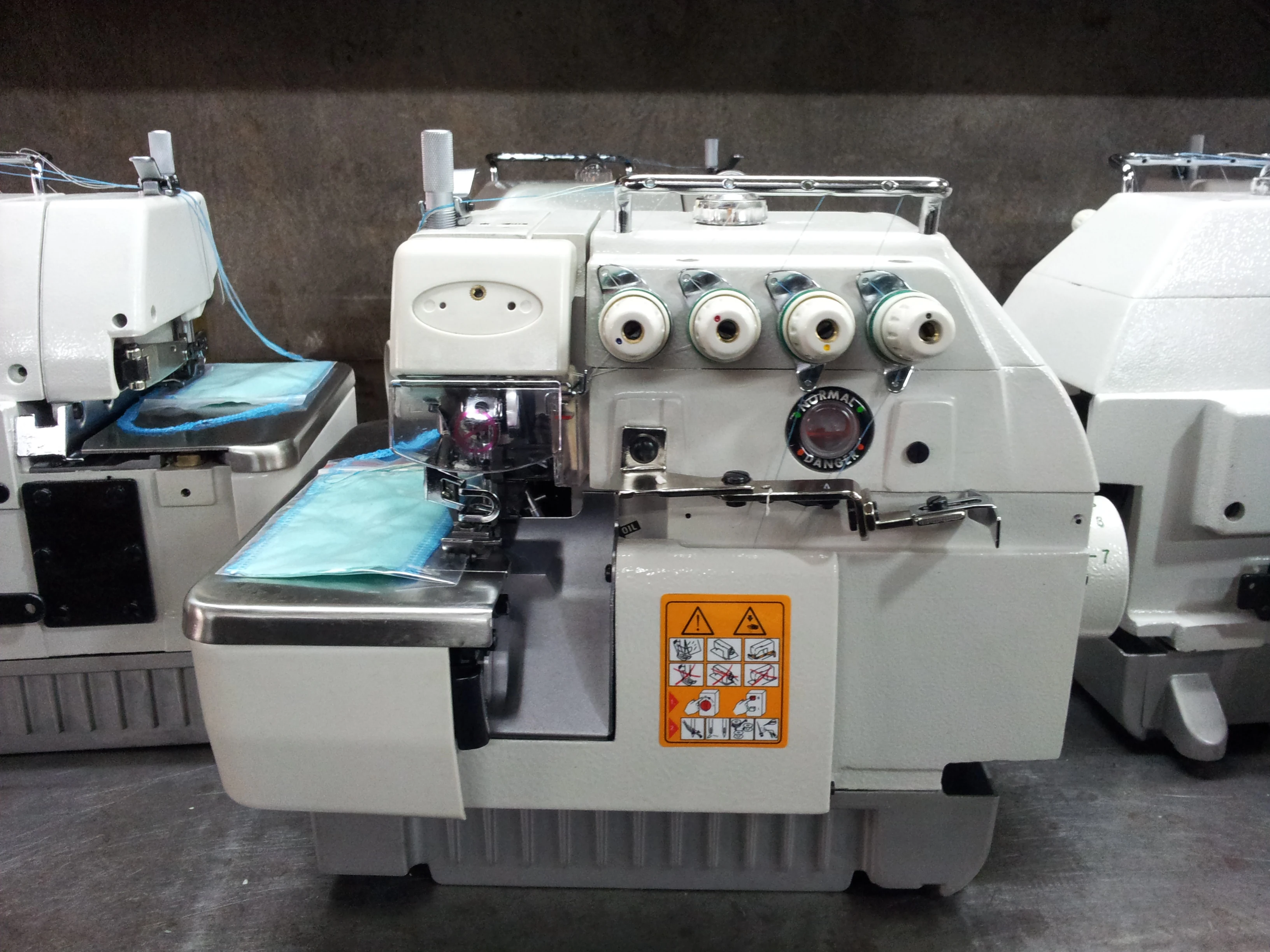 Golden-choice GC737N High Speed 3 thread industrial overlock sewing machine for sale