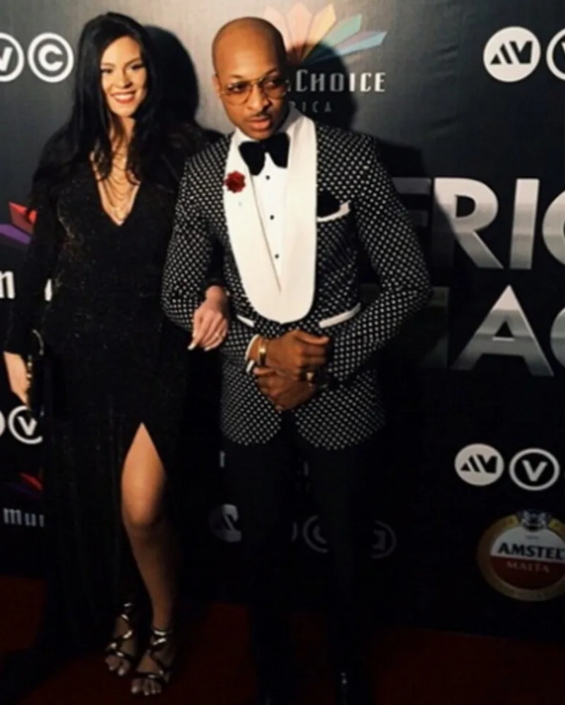 
ZH0423X Brand New Groom Tuxedos Groomsmen Shawl White Lapel Best Man Suit/Bridegroom/Wedding/Prom Suits 