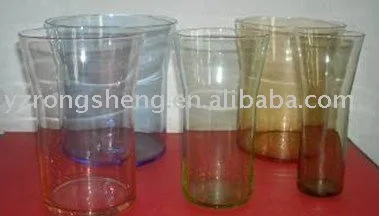 светлый цвет взорван изделия из стекла